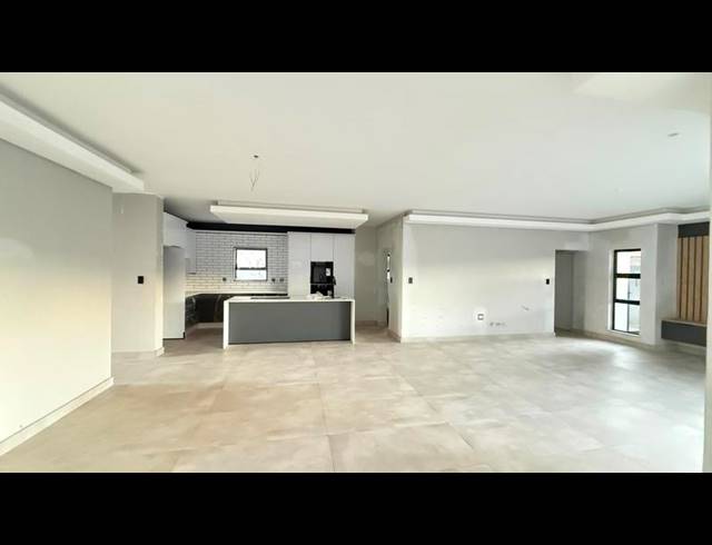 4 BEDROOM HOUSE FOR SALE IN FOUNTAINBROOK ESTATE